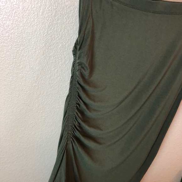 🛍 Ruched Skirt - Picture 5 of 7